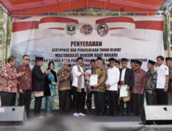Nagari Sitapa dan Sungai Kamuyang Terima Sertifikat HPL Tanah Ulayat dari Menteri ATR/BPN