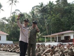 Pimpin Upacara Tabur Bunga Praja Muda IPDN di Lurah Kincia, Ini Pesan Bupati Safaruddin
