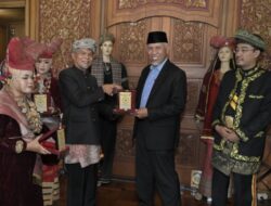 Sambut Tuanku Raja Besar Negeri Sembilan, Gubernur Mahyeldi Yakin Hubungan Sumbar-Malaysia akan Semakin Kokoh