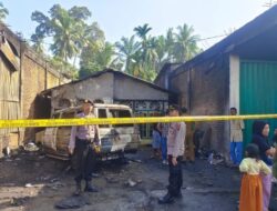 Rumah dan Kendaraan di Kinali Terbakar Diduga karena Korsleting Kabel Mobil