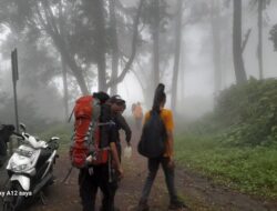 35 Pendaki Tengah Dievakuasi dari Gunung Marapi