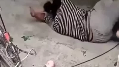 Nasabah berpura-pura kesurupan saat ditagih debt collector. (Foto: Istimewa)