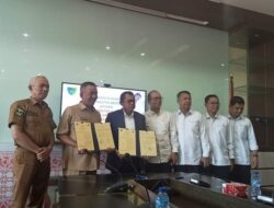 Pemkab Pessel Serahkan 1,3 Ha Tanah kepada UNP