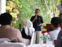 Silaturahmi Manajemen Baru Semen Padang dengan Media, Santai dan Penuh Keakraban