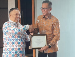 Dukung Program Stunting, Semen Padang Raih Penghargaan dari BKKBN