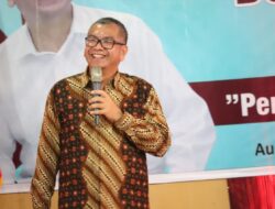 Riza Falepi Kritisi Sarana Olahraga Masyarakat Yang Dipungut Bayaran