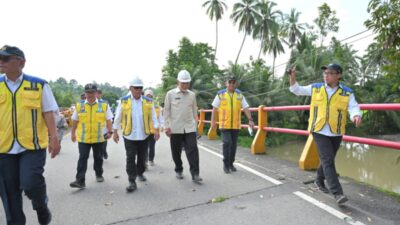 Jembatan Kiambang dan Jalan Silungkang Oso Rusak, Menteri PUPR Pastikan Segera Diperbaiki