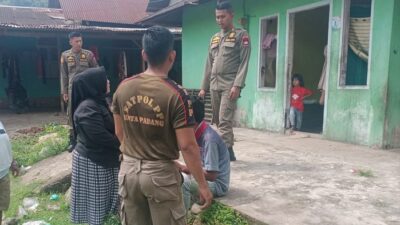 Satpol PP Amankan ODGJ yang Meresahkan Warga