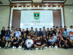 Suwirpen Lepas Atlet Shokaido Sumbar Berlaga di Riau