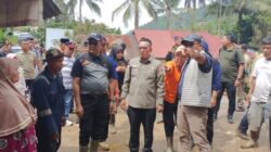 Bupati dan Wakil Ketua DPRD Anton Yondra Tinjau Kawasan Banjir di Nagari Barulak