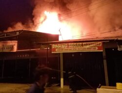 Sembilan Toko di Simpang Kalumpang Padang Terbakar, Kerugian Sekitar Rp2 Miliar