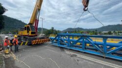 Maksimalkan Pelayanan, Perumda AM Kota Padang Ganti Pipa dan Jembatan Pipa di Pegambiran
