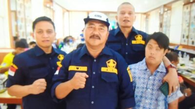 Pemain Persikopa Dijamu PKDP Kota Padang
