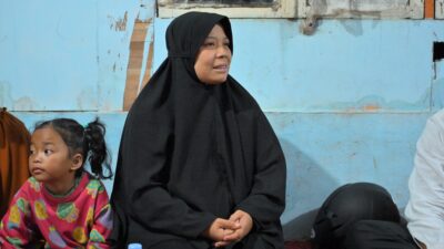 Sinar Harapan Menyinari Guru Honorer: Bantuan Renovasi RTLH Tiba di Jambu Aia