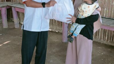 Nevi Zuairina Turut Berpartisipasi pada Bantuan Korban Banjir Pessel