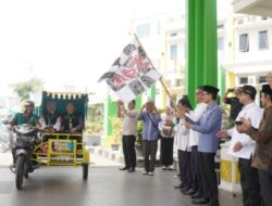 Launching Program Baliko Becs, Bupati Safaruddin Salurkan Bantuan 15 Unit Becak Baznas Limapuluh Kota