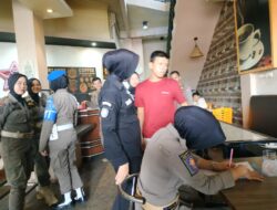 Tim 7 Gelar Razia Warung Kelambu dan Cafe Buka Siang Hari di Payakumbuh