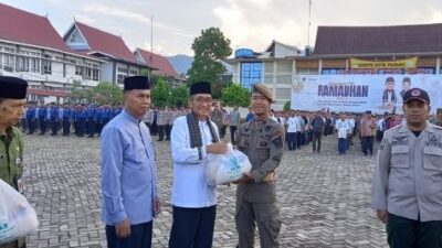 7.222 Tenaga Non ASN Pemko Padang Dapat Sembako