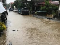 Padang Diguyur Hujan Angin, Sejumlah Lokasi Kebanjiran