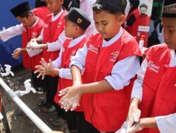 Kemenag – Unilever Indonesia Melalui Lifebuoy Beri Edukasi Kesehatan kepada Santri PP Nurul Yaqin Al Hidayah Padang