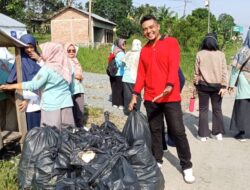 Pusat Ibu Kota Kabupaten Dharmasraya Dibersihkan dari Sampah
