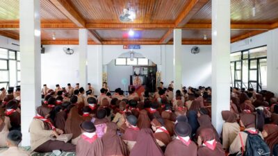 Ka.Kwarcab 0308 Pasaman Buka Pesantren Ramadhan Anggota Pramuka