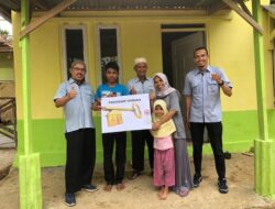 UPZ Baznas Semen Padang Bangunkan Rumah Baru untuk Janda Tiga Anak di Batu Gadang