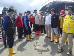Gubernur Tinjau Lokasi Bencana Banjir  Lumpur Agam, Sebanyak 69 Unit Rumah Terdampak, 261 Orang Mengungsi.