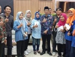 42 Anak Yatim Dapat Santunan dari Sekretariat DPRD Sumbar