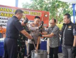88,65 Kg Sabu dan 2.401 Butir Ekstasi Dimusnahkan Polda Riau