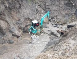 Operator Eskavator Terseret Arus di Lubuak Hantu Ternyata Warga Pariaman, Baru Satu Hari Bertugas