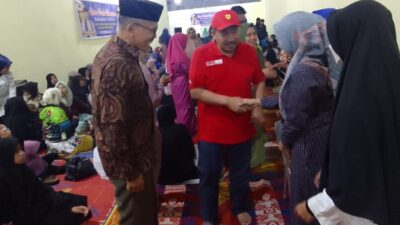 Buka Bersama Anak Yatim dan Anak Asuh, Bupati AWR Beri Motivasi