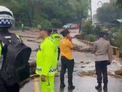 Banjir Lahar Dingin Marapi, Aia Angek X Koto tak Bisa Dilewati