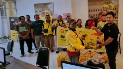 Maxim Padang Berikan Bantuan Pengganti THR untuk Mitra Driver dan Santunan untuk Panti Asuhan