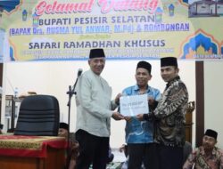 Bupati Pessel Safari Ramadan ke Masjid Taqwa Jambak