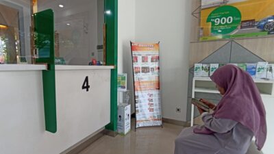 Jelang Tahun Ajaran Baru, Omzet Gadai di Pegadaian Area Padang Naik 20 Miliar