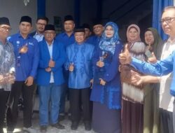 Bacalon Wako Payakumbuh H. Almaisyar Kembalikan Formulir Pendaftaran pada 3 Partai