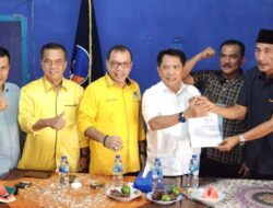 John Keney Aziz Ambil Formulir Pendaftaran Bacalon Bupati Padang Pariaman