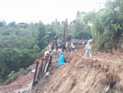 Jalan Nasional Amblas di Nagari Lolo, Mobilitas ke Solok Selatan Terganggu