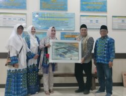 BKMT Payakumbuh Menyerahkan Bantuan Kemanusiaan Untuk Palestina