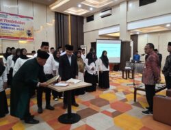 Anggota Panitia Pengawas Pemilihan Kelurahan Kota Payakumbuh Dilantik