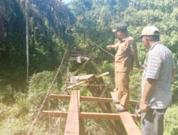 Masyarakat Amping Parak Timur Pesisir Selatan Gembira Jembatan Gantung Diperbaiki