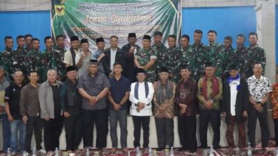 Anggota TNI Yonzipur 4/TK Ambarawa Serahkan Jembatan Bailey pada Masyarakat Paninjauan