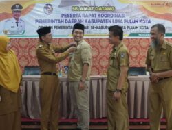 Rakor Bersama Wali Nagari dan Bamus di Limapuluh Kota, Bupati Berikan Penghargaan Kepada Sejumlah Nagari