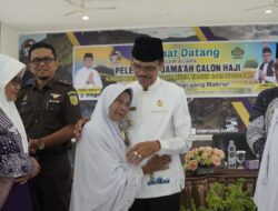 Dilepas Bupati Safaruddin, 322 Calhaj Limapuluh Kota Menuju Tanah Suci