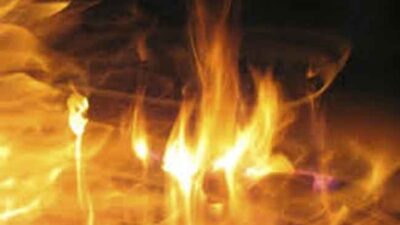 Rumah Gadang di Nagari Surian Ludes  Terbakar 