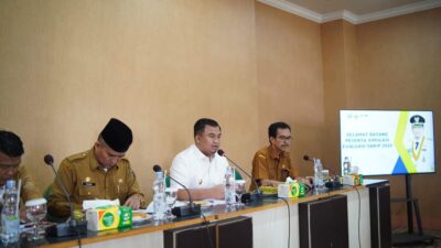 Bupati Sutan Riska Warning Kepala OPD Soal SAKIP
