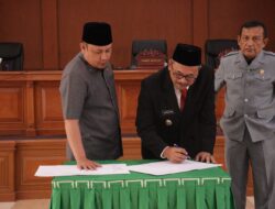 Ranperda Kota Payakumbuh Tentang RPJPD Tahun 2025-2045 Disahkan Menjadi Perda.