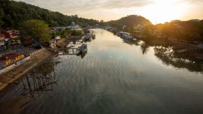 KWT Gunung Padang Dulu Kotor, di Tangan Hendri Septa Bersih dan Indah