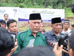Mahyeldi Letakkan Batu Pertama Masjid Darul Ihsan Langgai